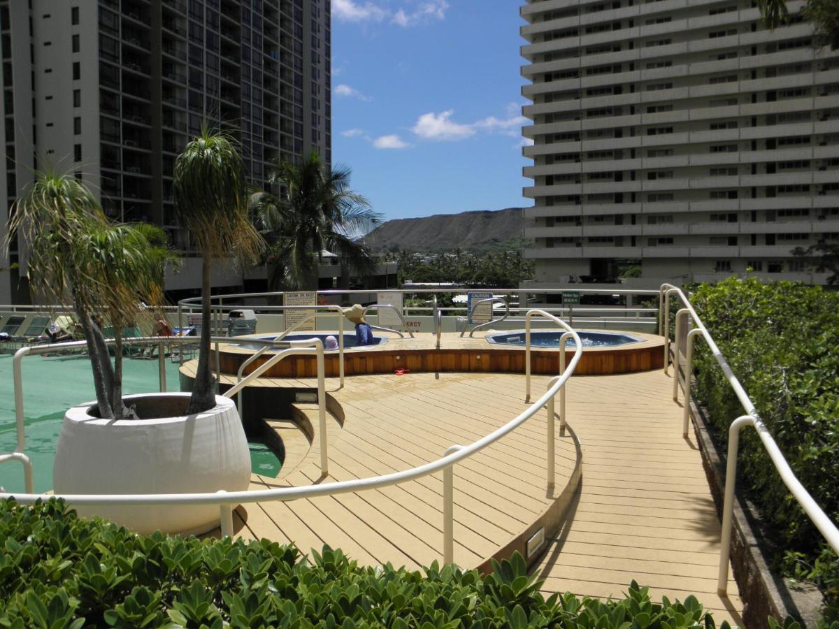 Mountain View Condo Near Beach With Free Parking! 檀香山 外观 照片