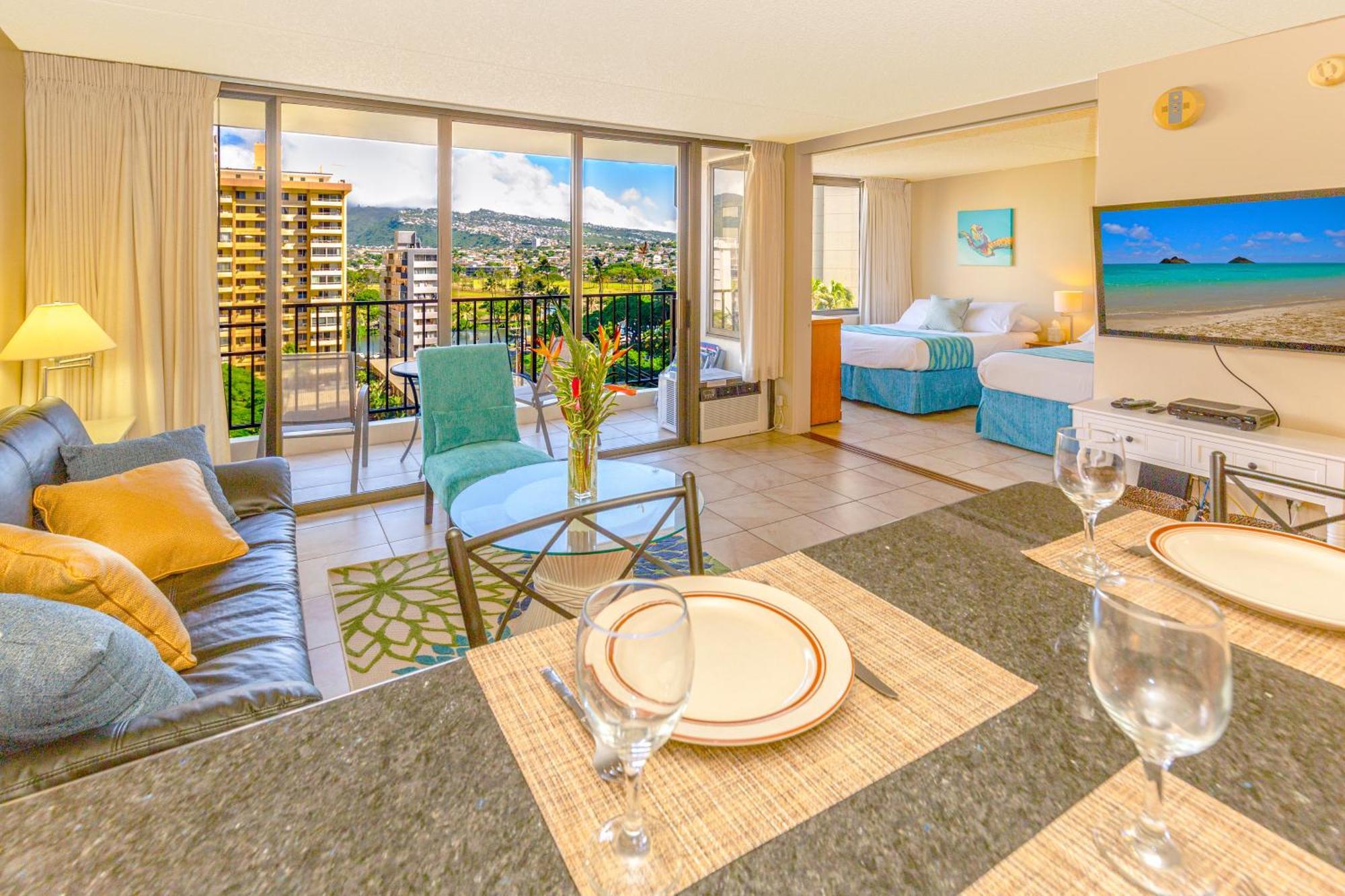 Mountain View Condo Near Beach With Free Parking! 檀香山 外观 照片