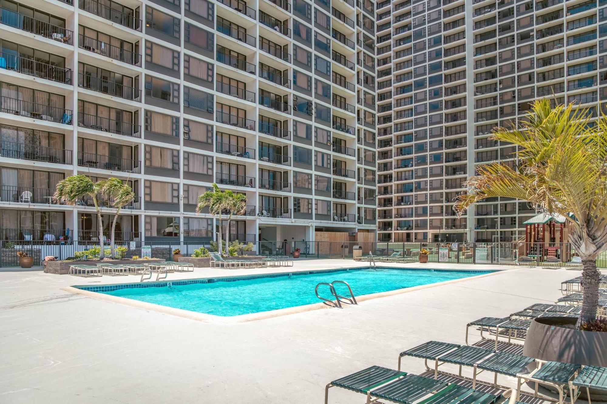 Mountain View Condo Near Beach With Free Parking! 檀香山 外观 照片